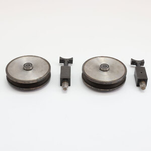 PAIR OF IDLE WHEELS UNITS | 